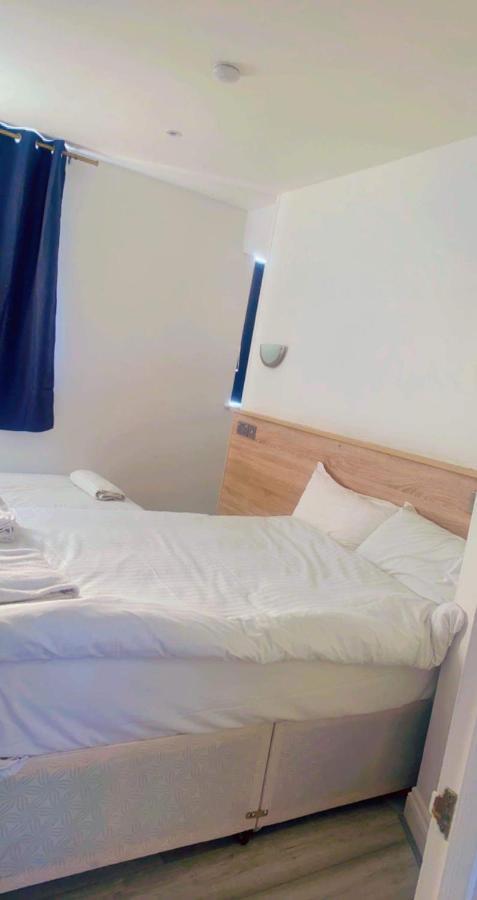 Entire Two Double Bedrooms Flat N4 Great Yarmouth Eksteriør billede